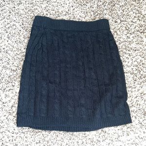 Black sweater skirt